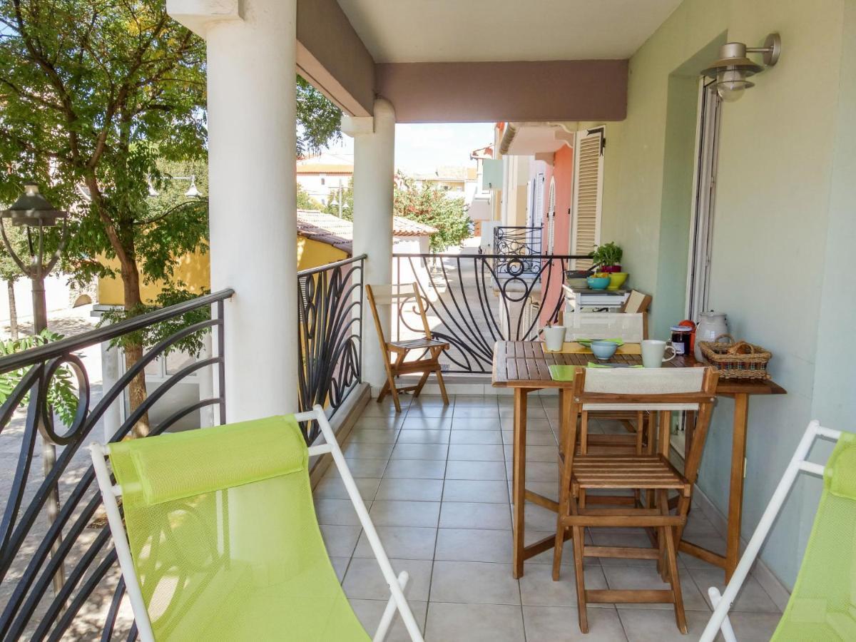 Apartment Le Madrilène Saint-Cyr-sur-Mer Extérieur photo